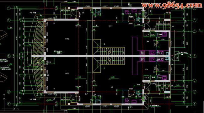 两层带地下室双拼别墅建筑施工图一楼平面图