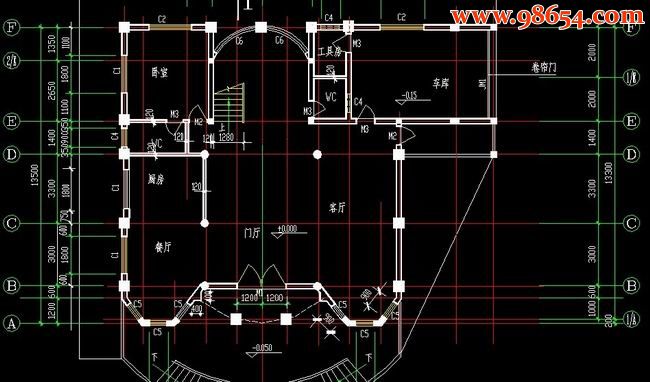 某地三层别墅建筑施工图一楼平面图